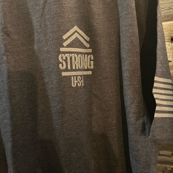 3/$20 SALE Patriotic Strong Men’s Large T-shirt One Nation Under God Gray - Picture 6 of 7